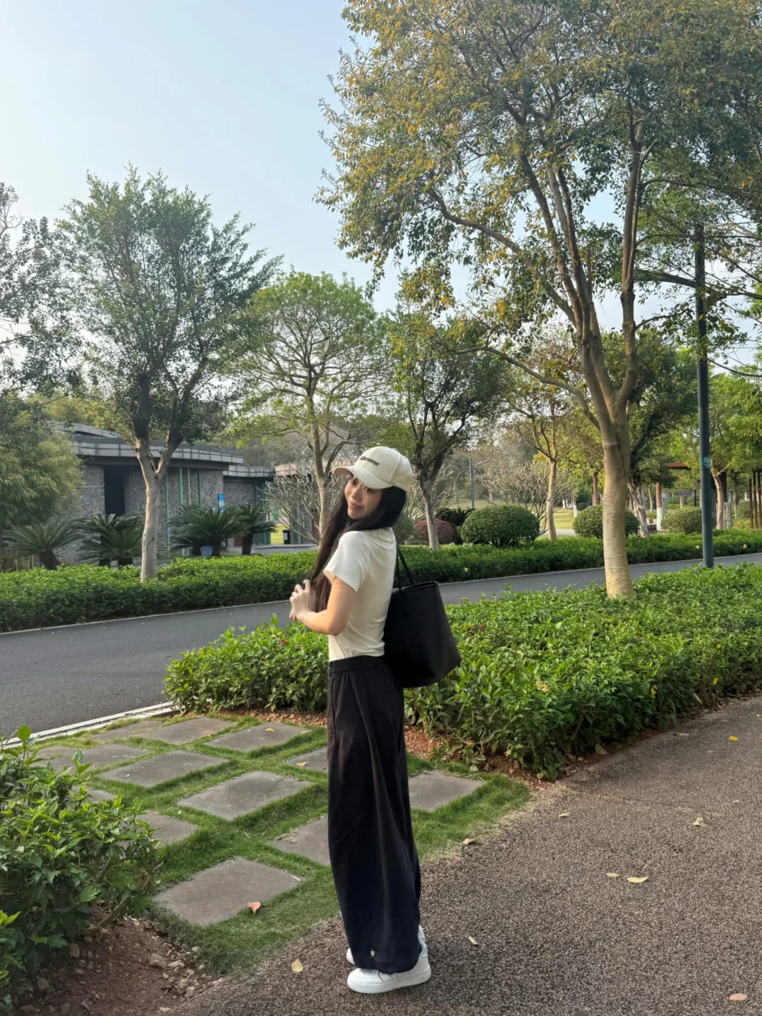 生活慌慌忙忙，需要一点懒懒散散🌤️