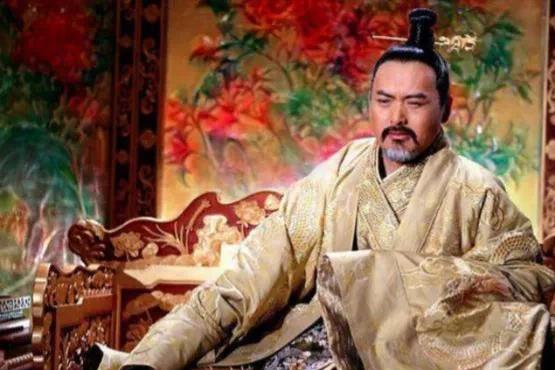 635年，太极宫的气氛沉得吓人。李渊病榻将尽，群臣退避，子孙立于帐前。气若游丝的