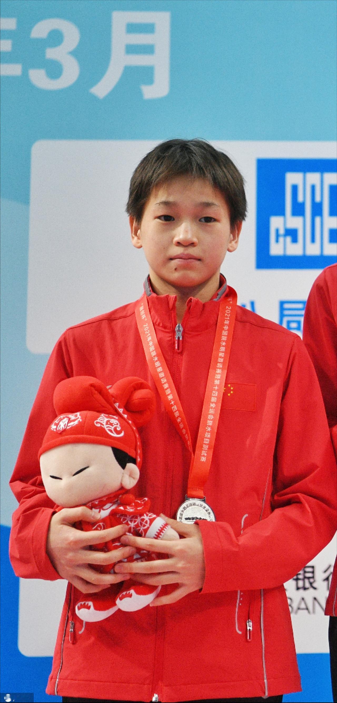 全红婵缘何遭受网暴？
说白了，这是体育圈中因羡慕嫉妒恨而滋生的恶劣行径。
期望相