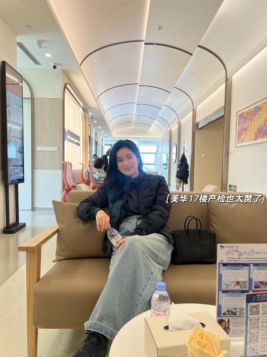 最近都在做一个很开心也很忙的人💗