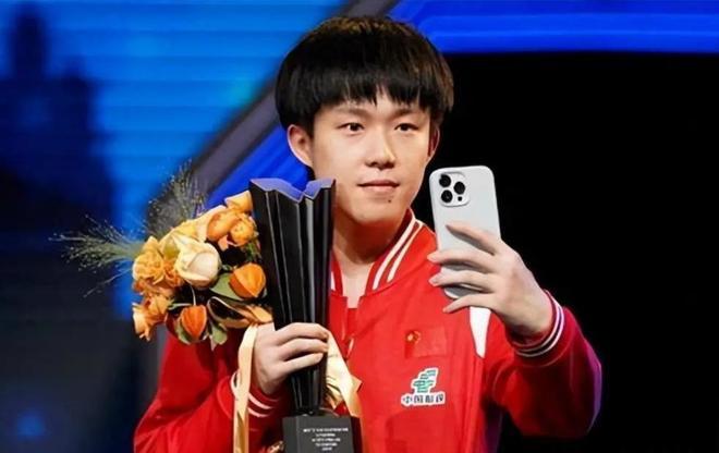恭喜！王楚钦升任队长，🇨🇳中国乒乓球男队产生新队长，王皓宣布好消息！北京时间