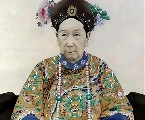 1863年，秋意渐浓，慈禧下令，将太平天国将领石达开年幼的儿子，处以凌迟，且要剐