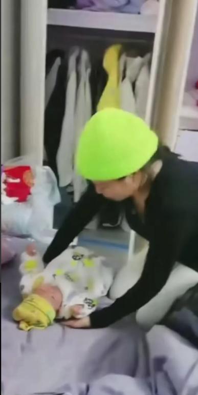 🐒湖北一位产妇在婆家坐月子，没有爆发争吵，公婆深夜关掉家里总电闸。丈夫看见妻子