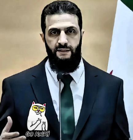 美军撤了！就在近期叙利亚传来消息，在叙利亚待了十年的美军现在已经撤退，美国在中东