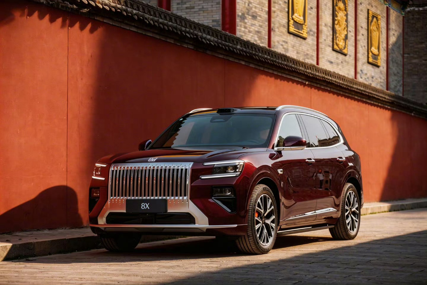 极氪8X官宣4月17日正式上市极氪8X定于4月17日上市预售价区间：37.68万