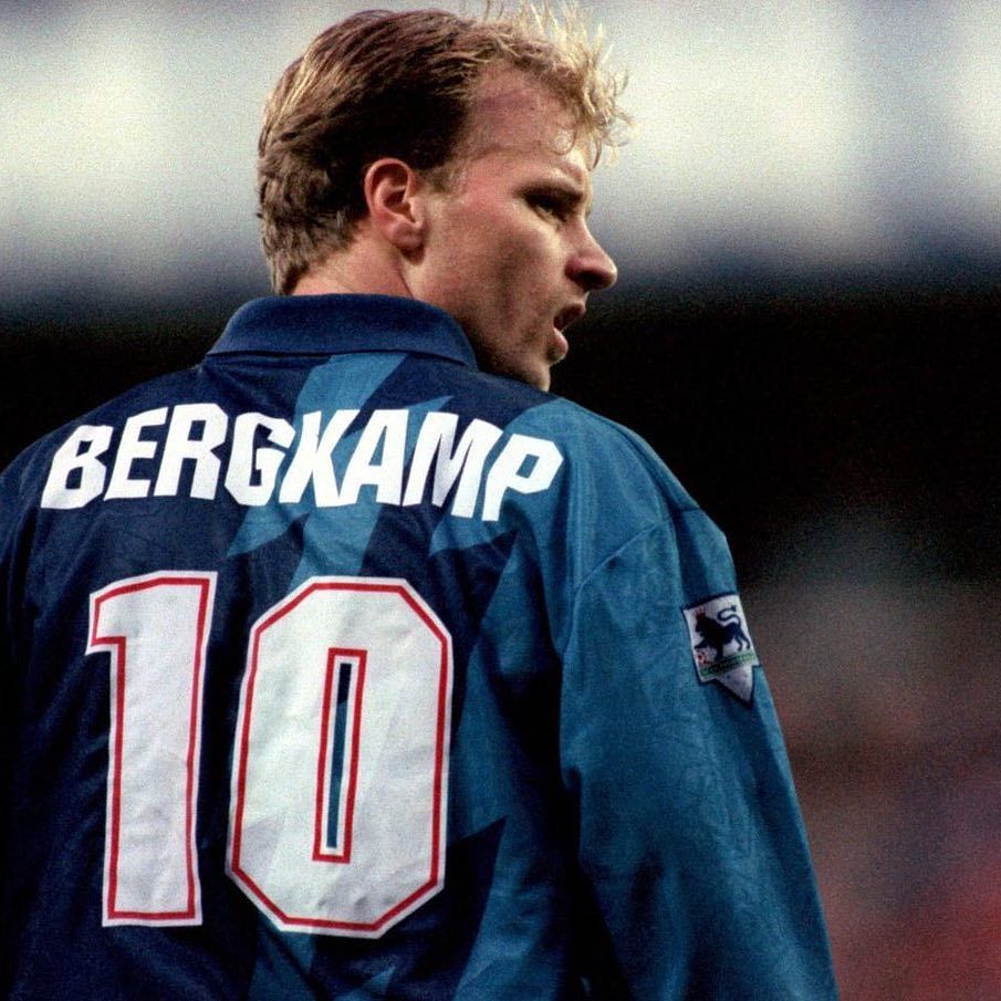 【老照片】 英超 🇳🇱 Dennis Bergkamp 🔟 