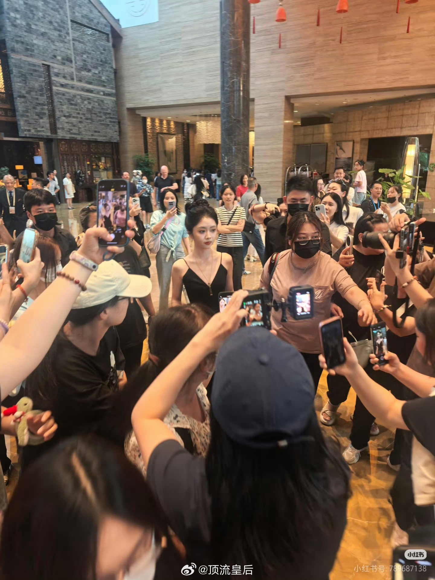 谭松韵瘦了好多我这么觉得这词条恶意超大，谭松韵一直很瘦的好不好。 ​​​