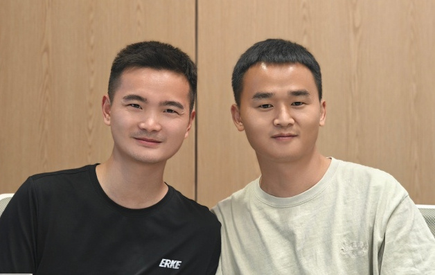 失散多年的兄弟，终于见面了…[允悲] ​​​