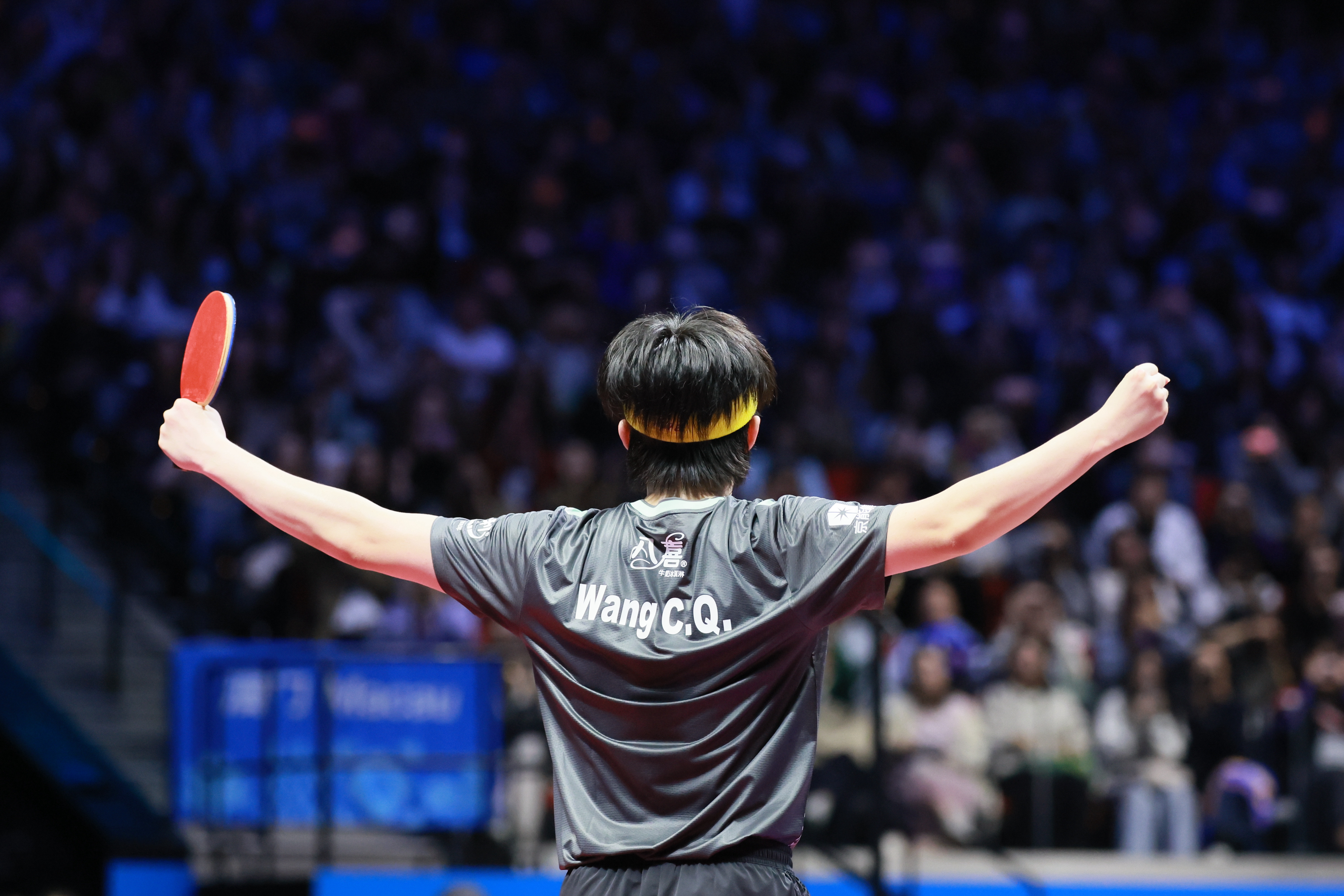 对不起哥但是真的有点像 可爱🐾🐾🐾🐾 