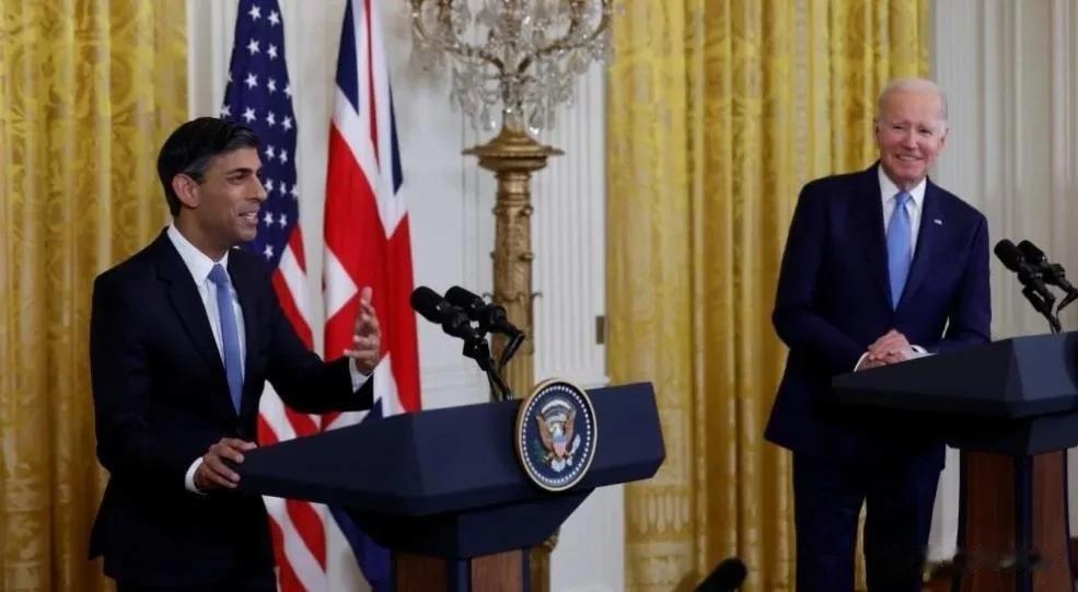 近日，英首相苏纳克在公开场合声称：中国是强盗，利用我们的开放性窃取我们的知识产权