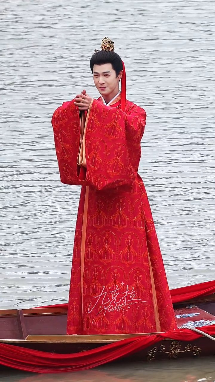 孟子义李昀锐尚公主大婚 尚公主大婚名场面上线，言尚摇摇终成眷属，昀牵孟绕这波二婚