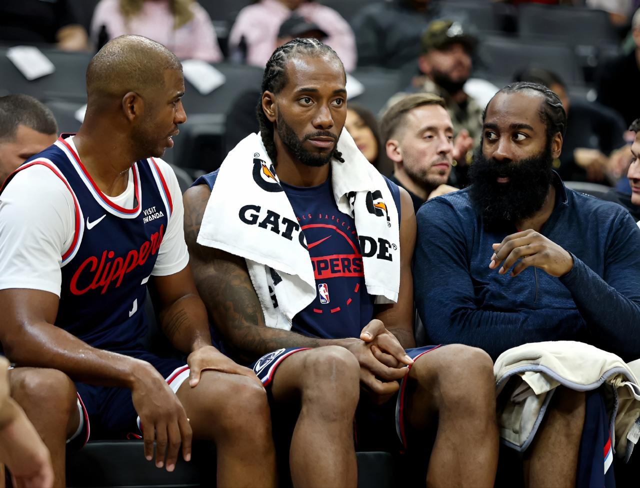 赛季至今，四支伪强队暴露无遗了。

NBA刚刚经历了一个疯狂的休赛期，球员的转会