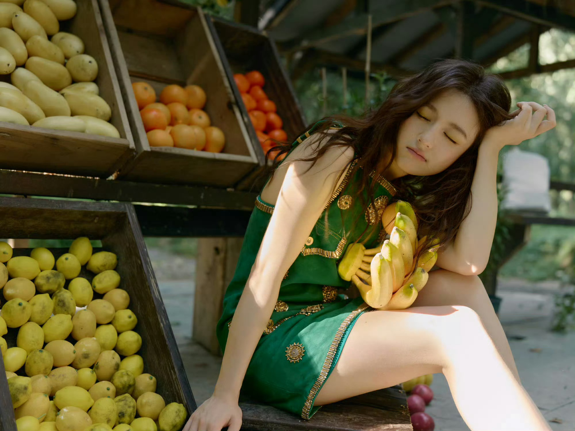 李兰迪 我最近没资格爱美食李兰迪给粉丝分生日蛋糕谁被李兰迪生日现场打动，一句没资