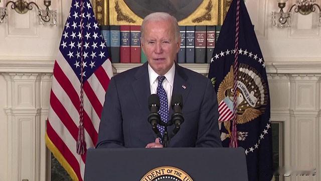 态度变了？美众议长改口，欲推国会批准援乌！
 
经过漫长的等待，美国对乌克兰的军