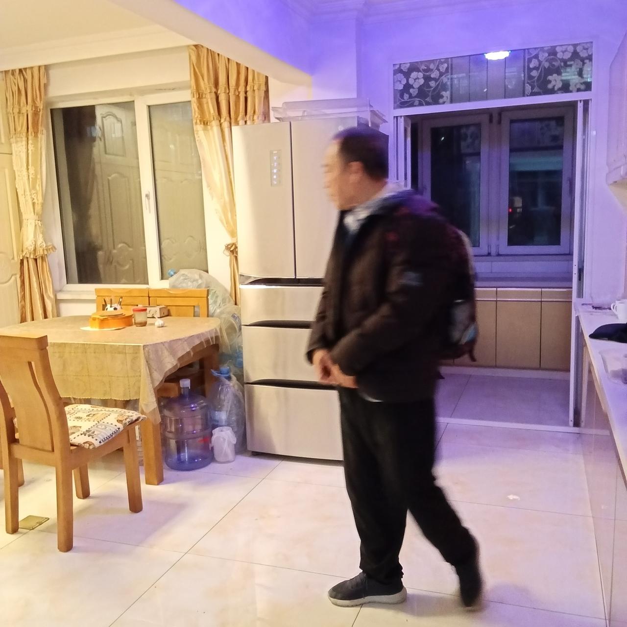 旅居半年归家
前三天计划表（
 
第一天优先安全通风，全屋开窗散潮气，排空水管死