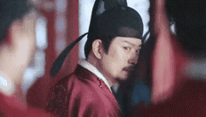 男主演技太差，演的谢危像个傻子，人家可是才学惊人的帝师啊！配角平均一集不到两分钟