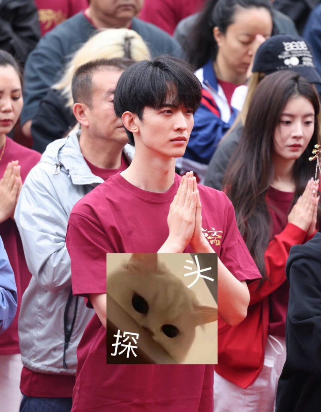 剧集聊斋开机 张淼怡脸好小好漂亮[坏笑]  期待张淼怡喜悦[彩虹屁][彩虹屁] 
