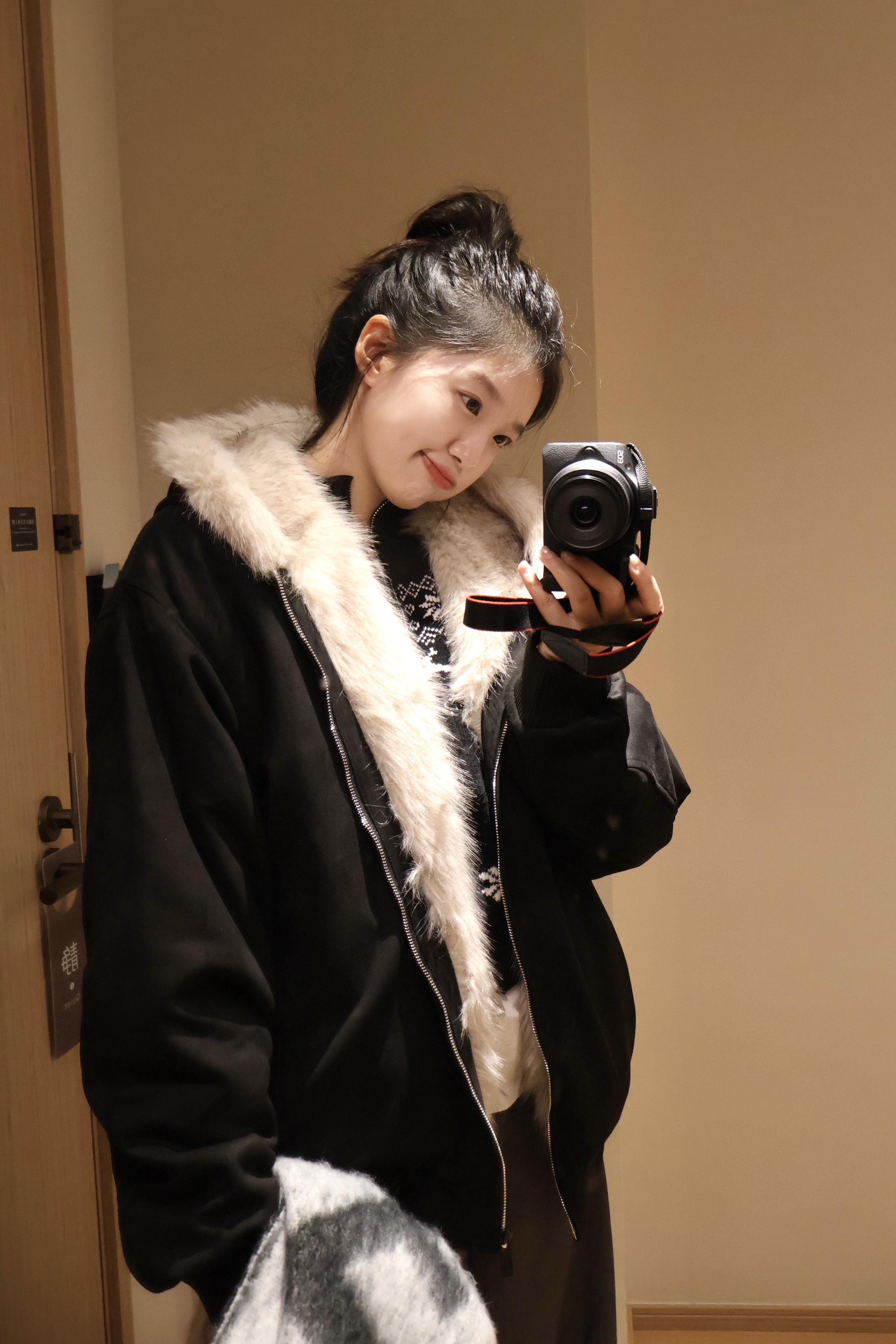 万家灯火 却没盏灯留我