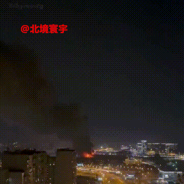 突发！俄罗斯莫斯科番红花城市大厅遭遇5名全副武装的枪手袭击，看见人就枪杀，性质极