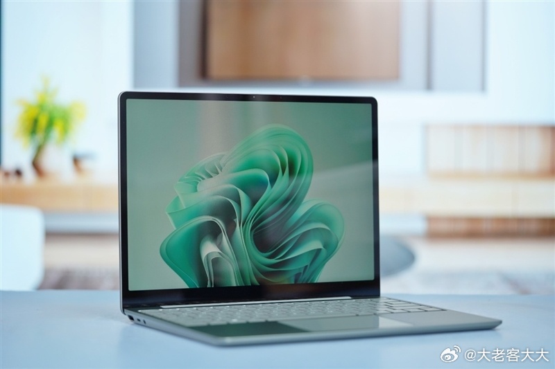 微软已停止生产Surface Go 4和Surface Laptop Go 3，