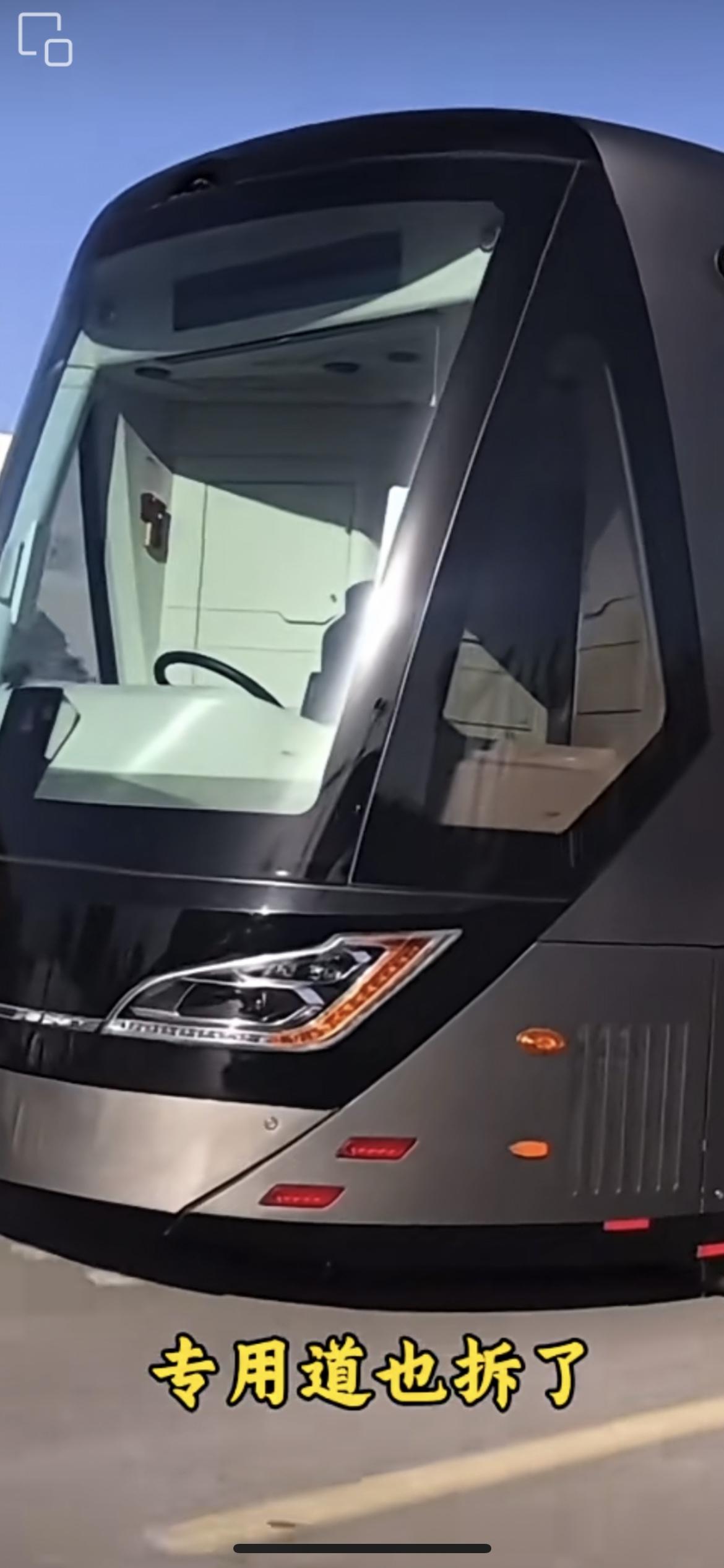 投资7亿的西北首条智轨 开通不足3年停运，关键站因征地未开通成症结 ，客流稀少，