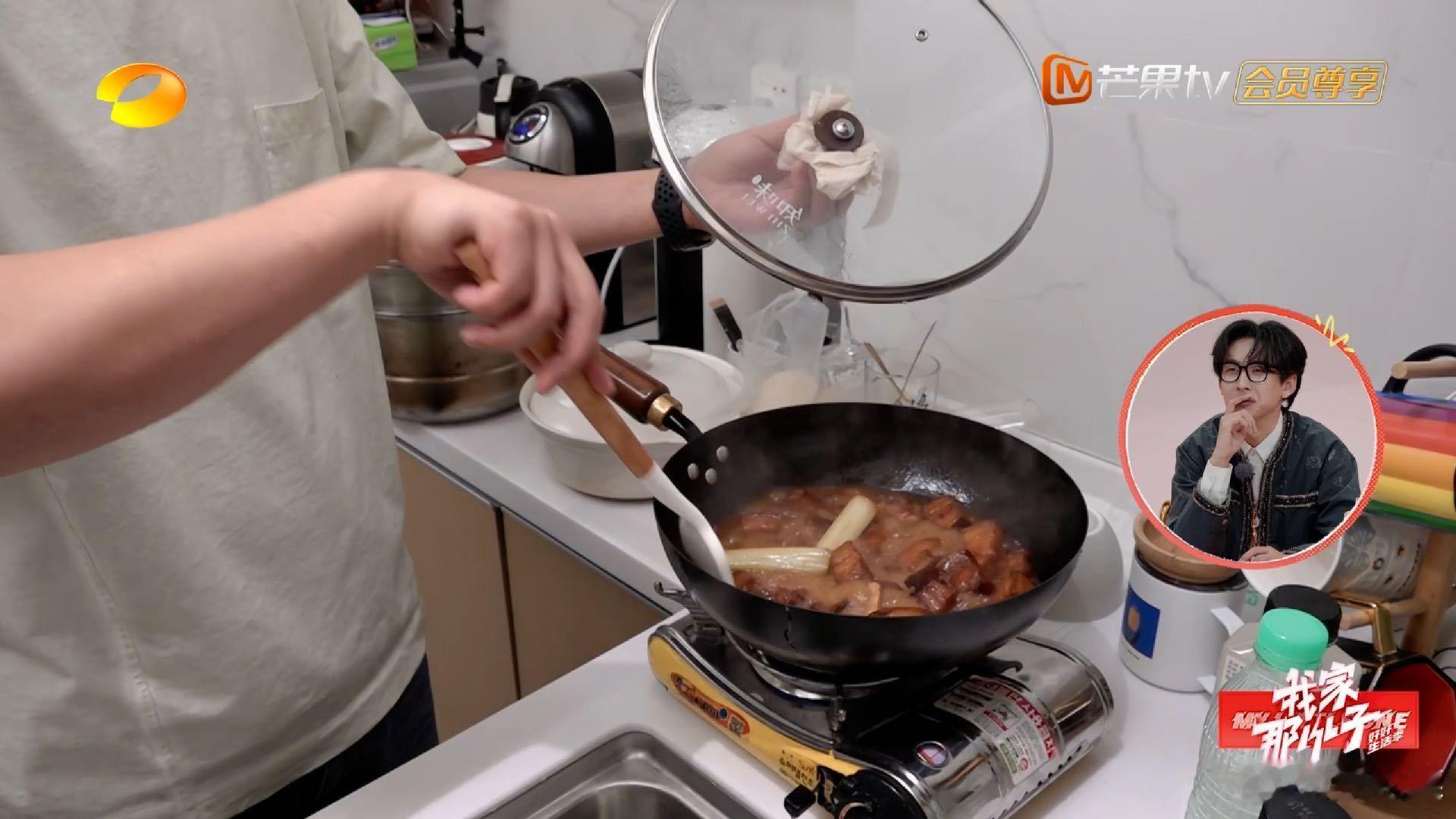 张远吃红烧肉在嘴里再炒一遍  我家那小子  张远吃红烧肉在嘴里再炒一遍  看张远