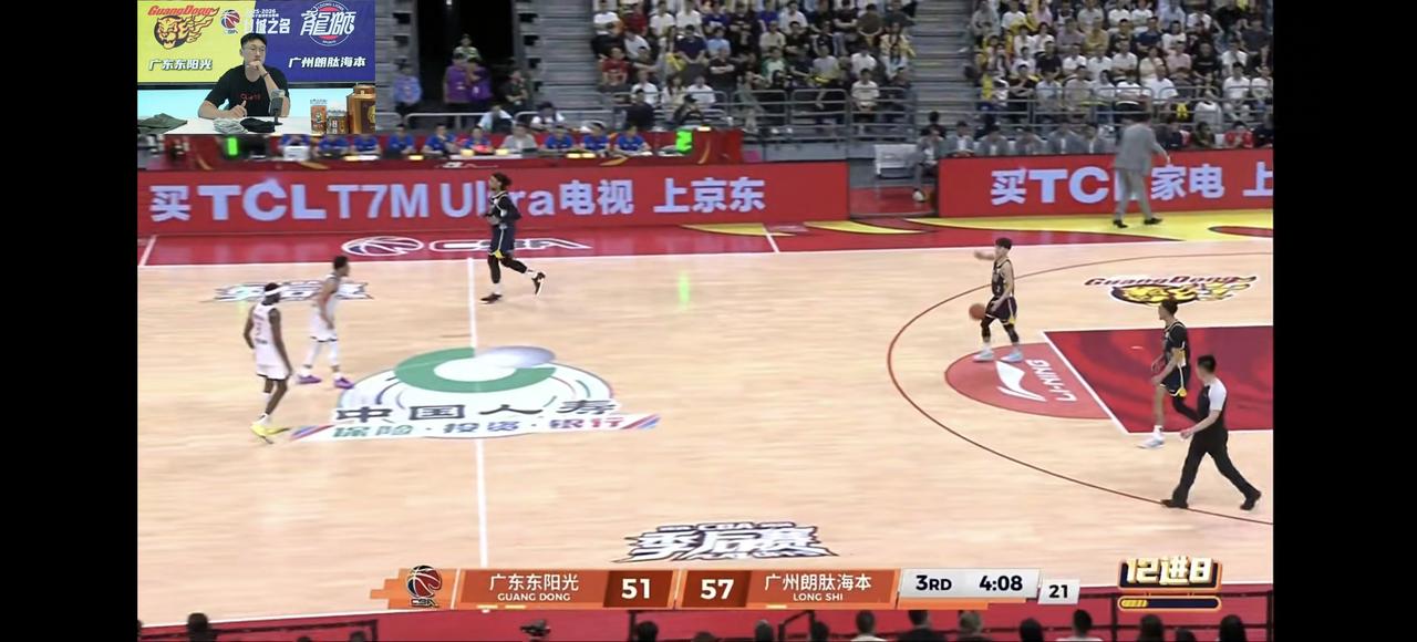 季后赛8近四，山西92：90绝杀广厦，理所当然，不是爆冷：
1、山西全员皆兵，替