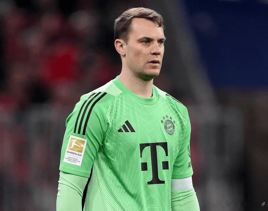 欧冠淘汰赛历史出场榜：诺伊尔69次追平本泽马升至第六拜仁队长诺伊尔出现在了今夜欧