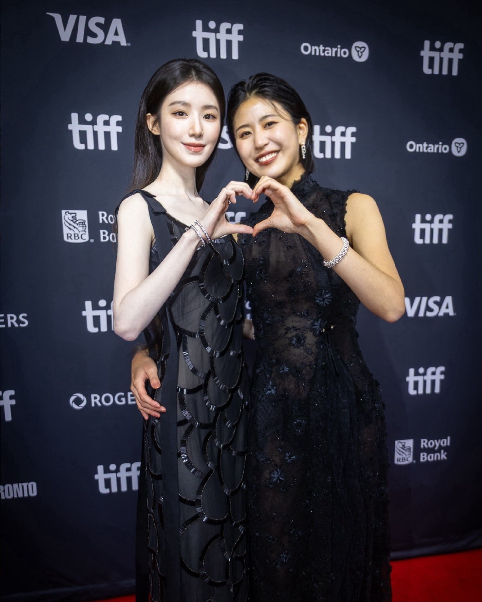 idle组合叶舒华桃园初恋🤎三十六次元少女260918 happilyever