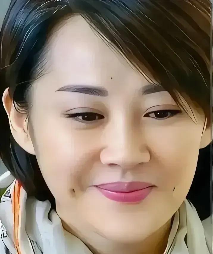 许晴，中国内地女演员，美了一辈子的她，54岁的她这状态如何？？？
好美的酒窝！！