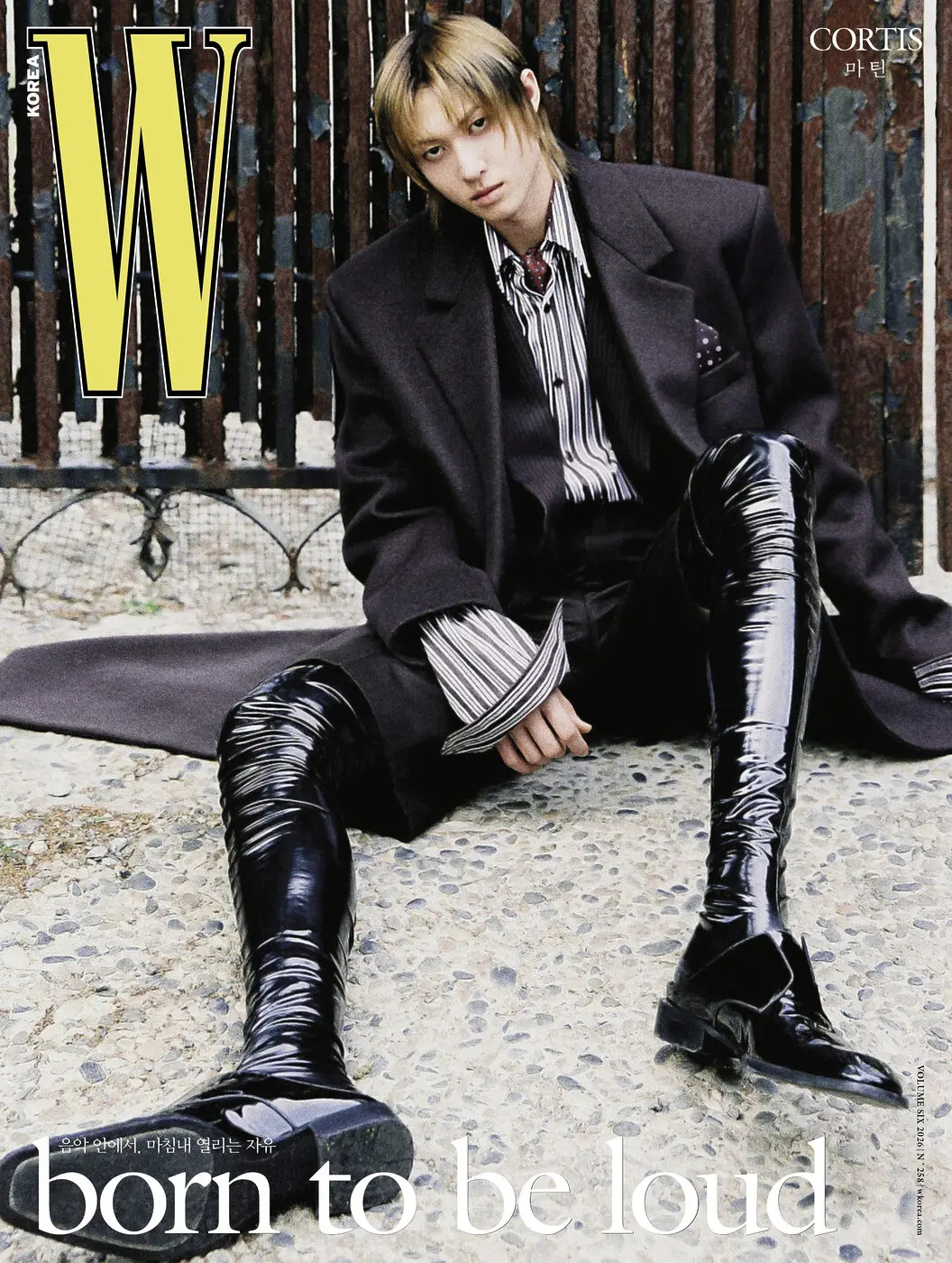 马丁 x Saint Laurent｜W KOREA June 2026.6月刊