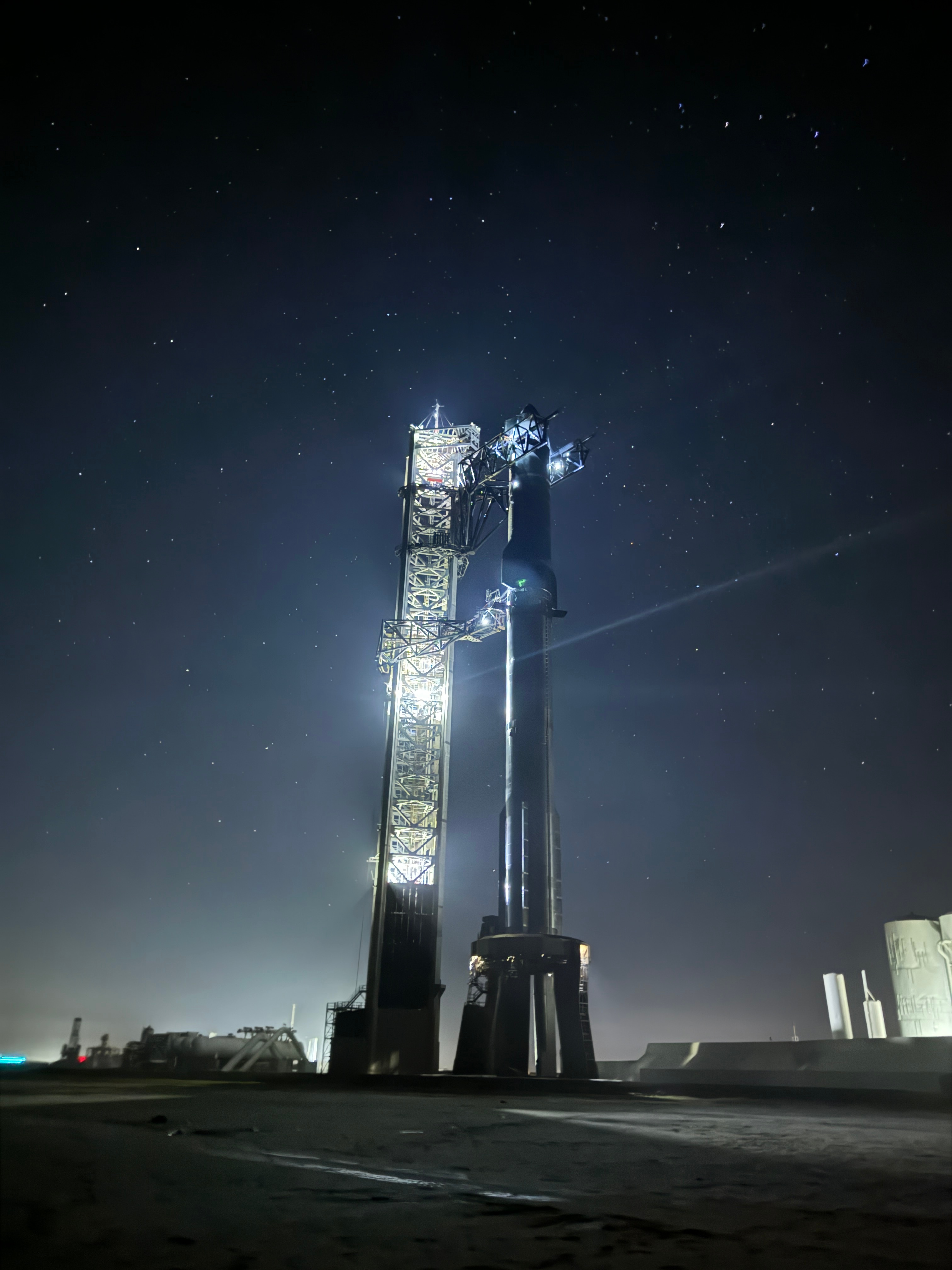 5月12日，Ron Baron表示，他计划在即将进行的SpaceX IPO中额外