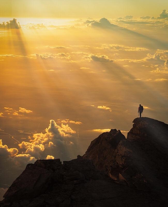 赢的底气：不做平庸之辈，要赢得漂亮，赢得耀眼！

✨ 正文内容：

一定要赢！?