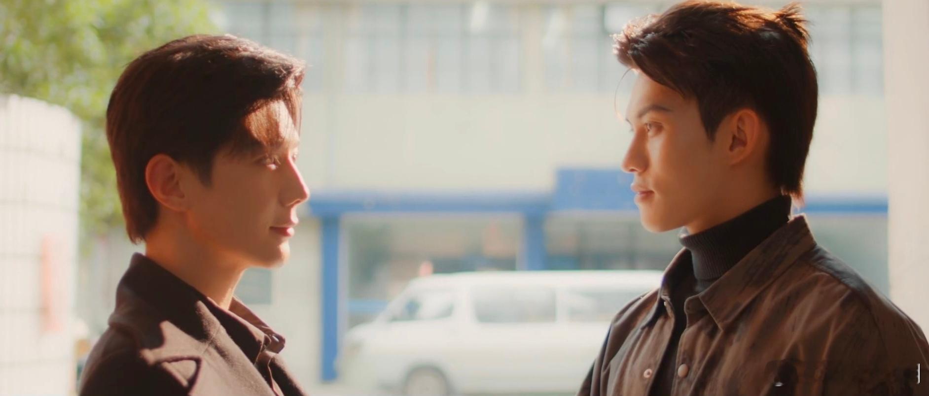 终于一起站在阳光下，哭鼠