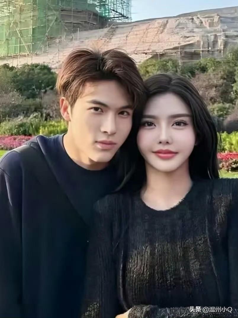 韩安冉动脸N次，他离婚后也开始动脸。他真是想不开，脸变长了，下巴长了，嘴巴肥厚了