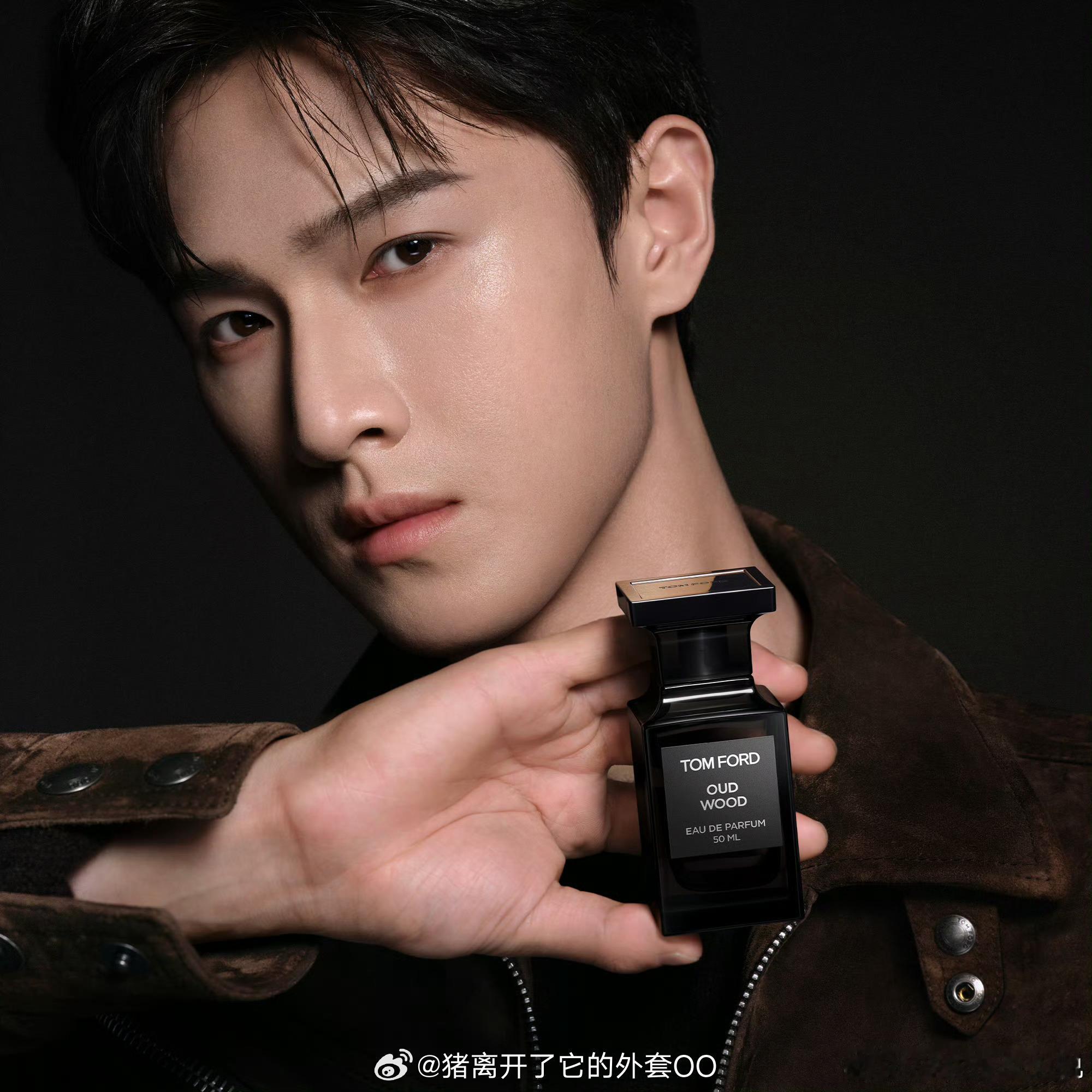 李昀锐最新商务大片，冷峻贵气可塑性好强！！[打call][打call] ​​​