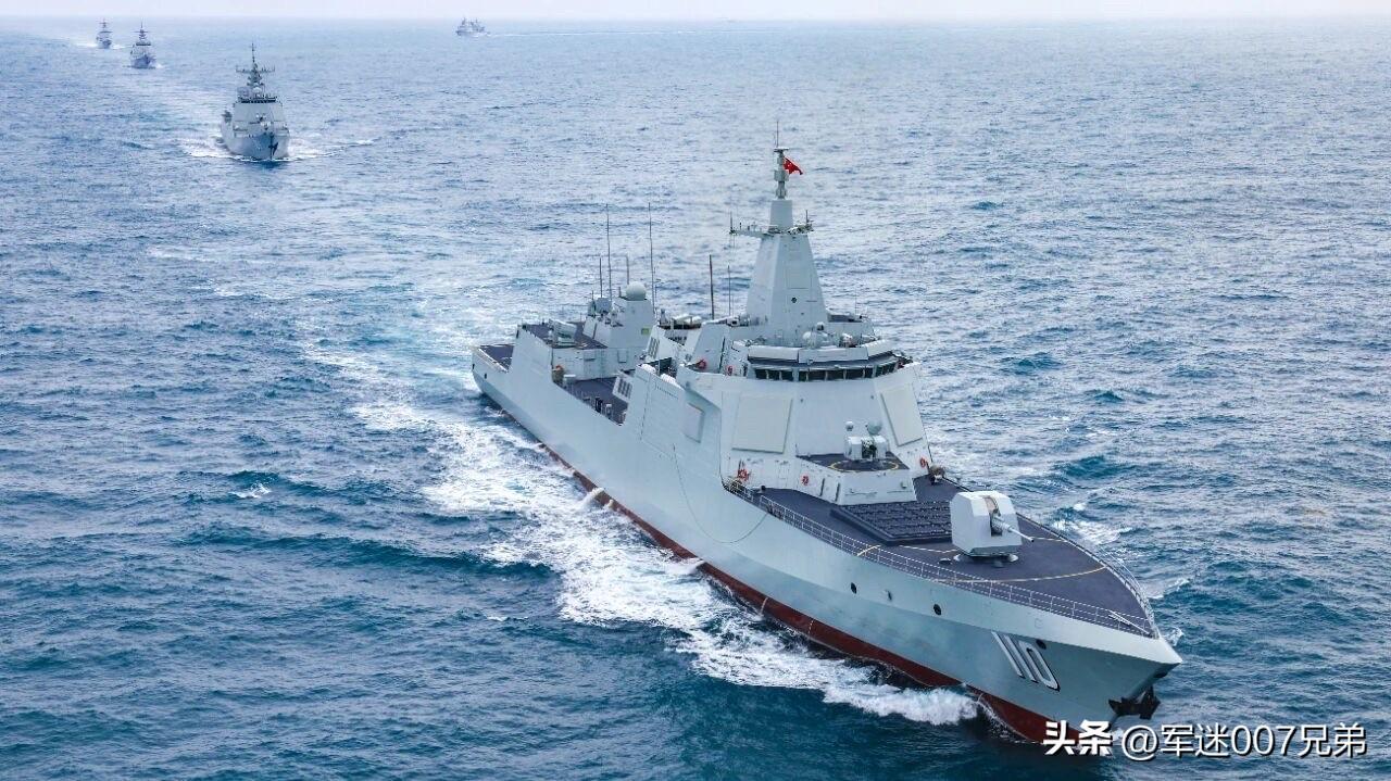 中国海军目前已经有10艘055型万吨大驱逐舰，加入北海、东海、南海三大战区海军战