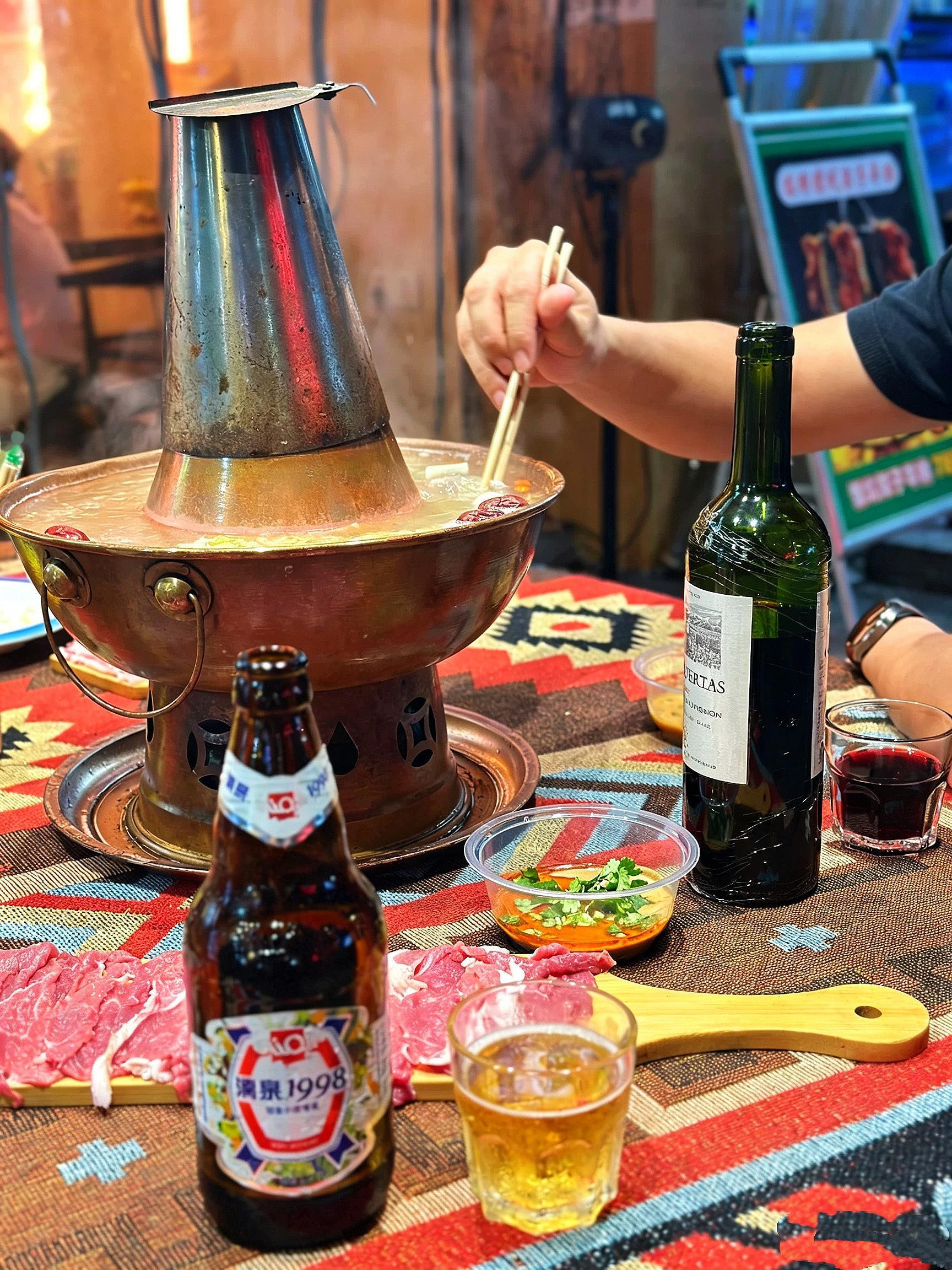 漓泉是喝不醉人的酒它很淡很淡 我选它了所以 …  到家了 …我知道我可以享受能喝