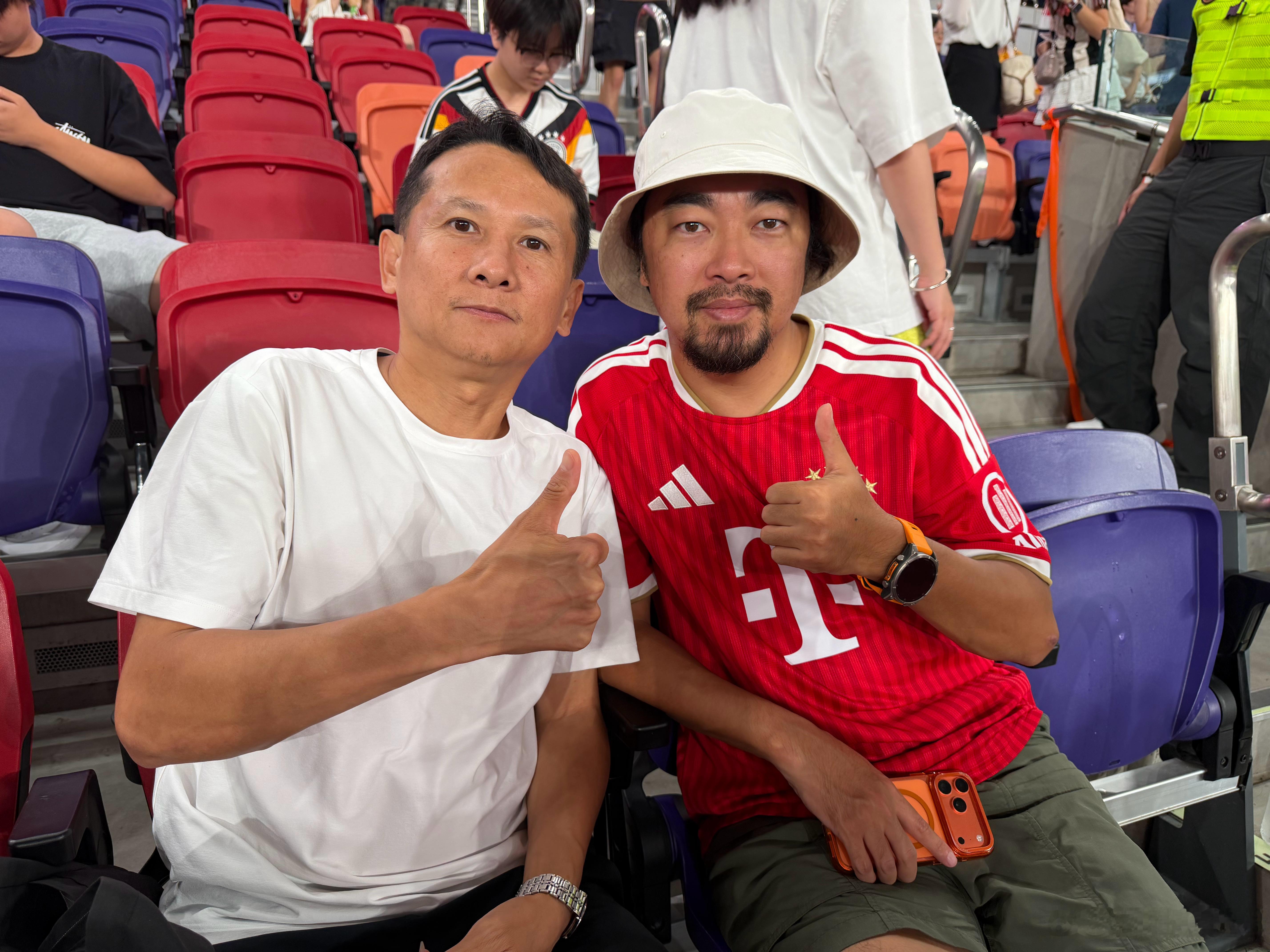 又和峰哥链接上了，妈呀，这是好事啊 香港·启德主场馆