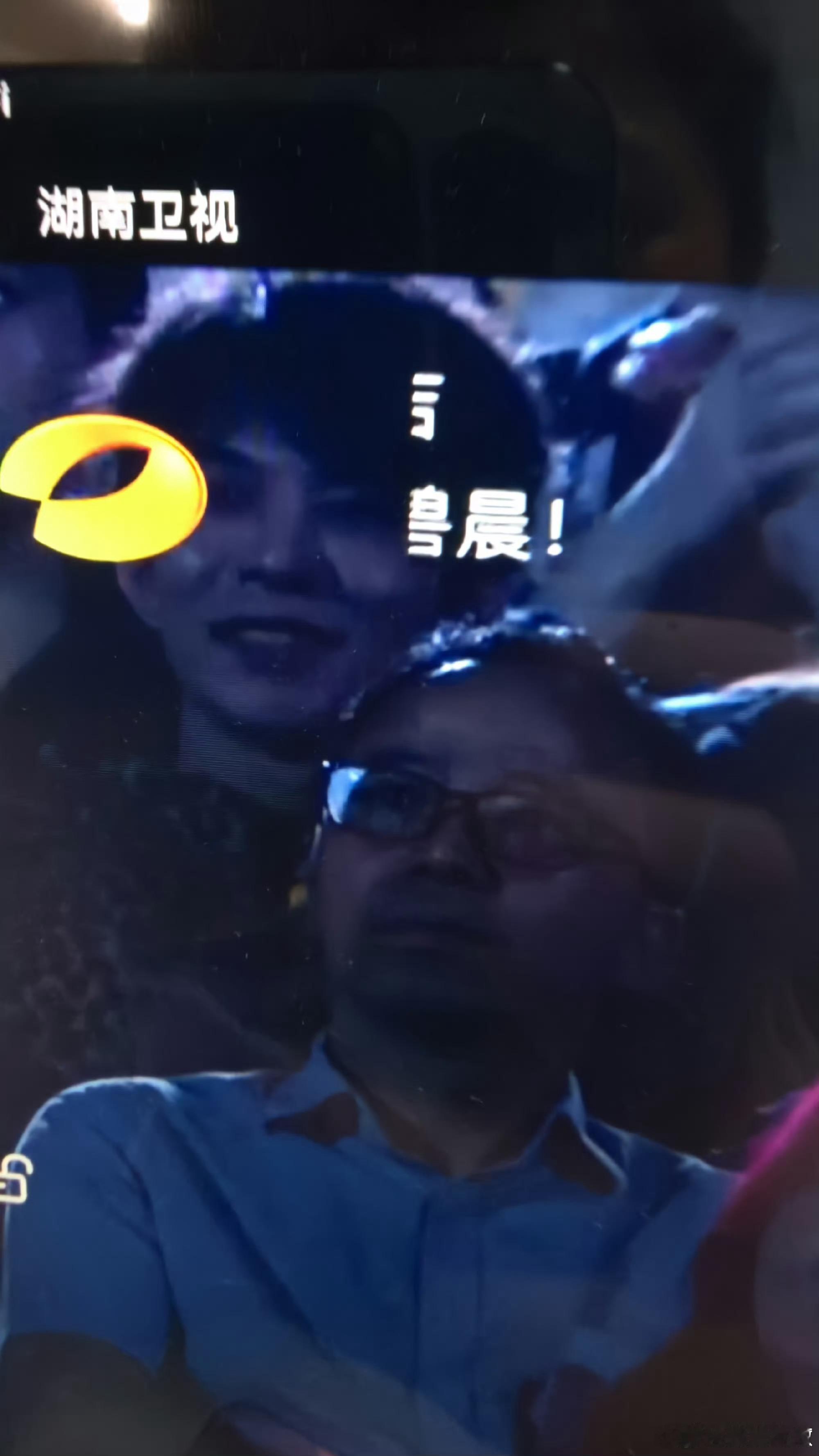  惊喜偶遇冯建宇在歌手观众席，静心倾听不同风格歌声，感受独有的现场氛围感冯建宇去