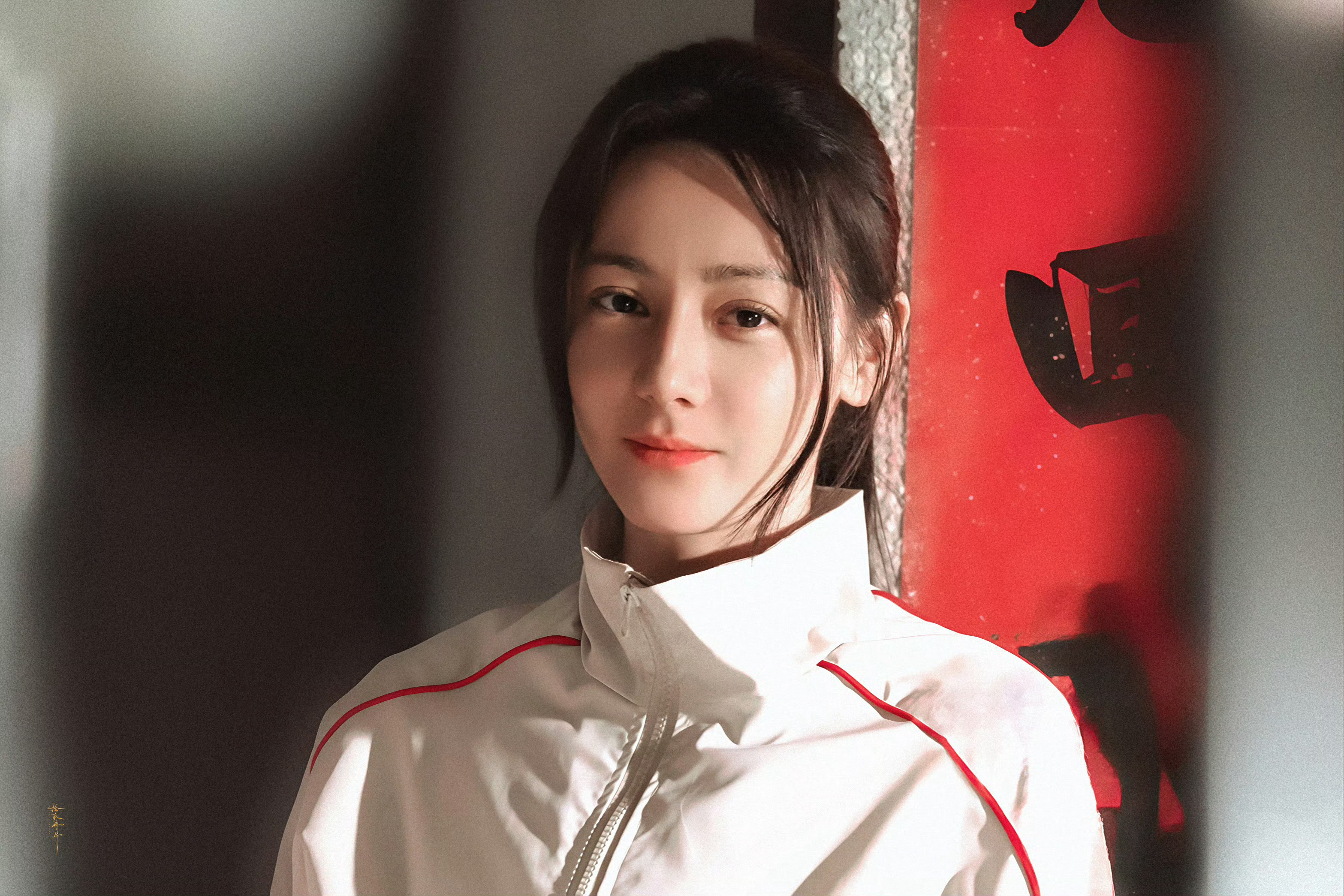 迪丽热巴迪丽热巴立白品牌全球代言人 dlrb 迪丽热巴钰珑 dlrb 迪丽热巴功
