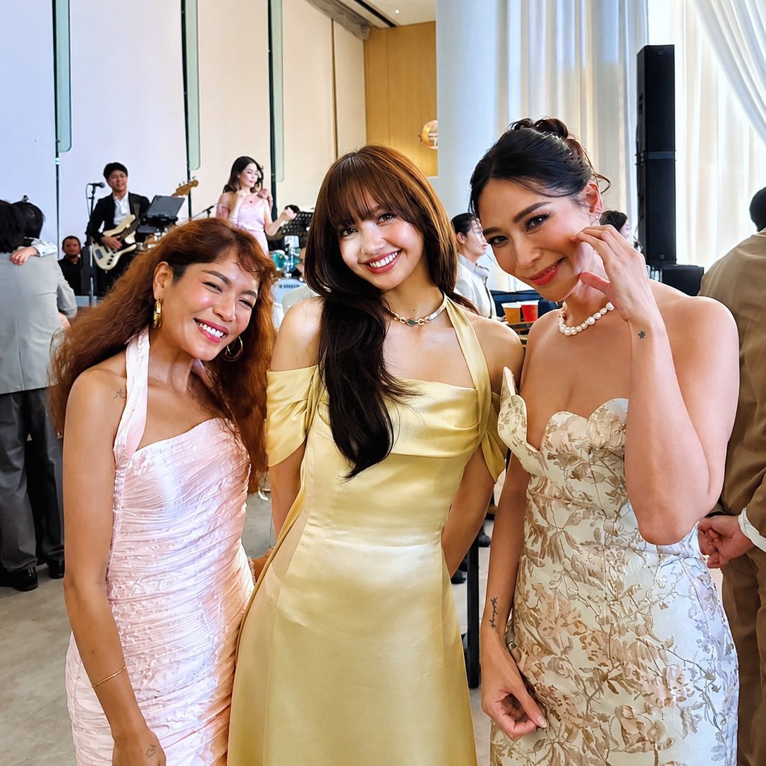 Lisa参加婚礼❤️ kimmy_kimberley（🇹🇭女演员）IG更新❤