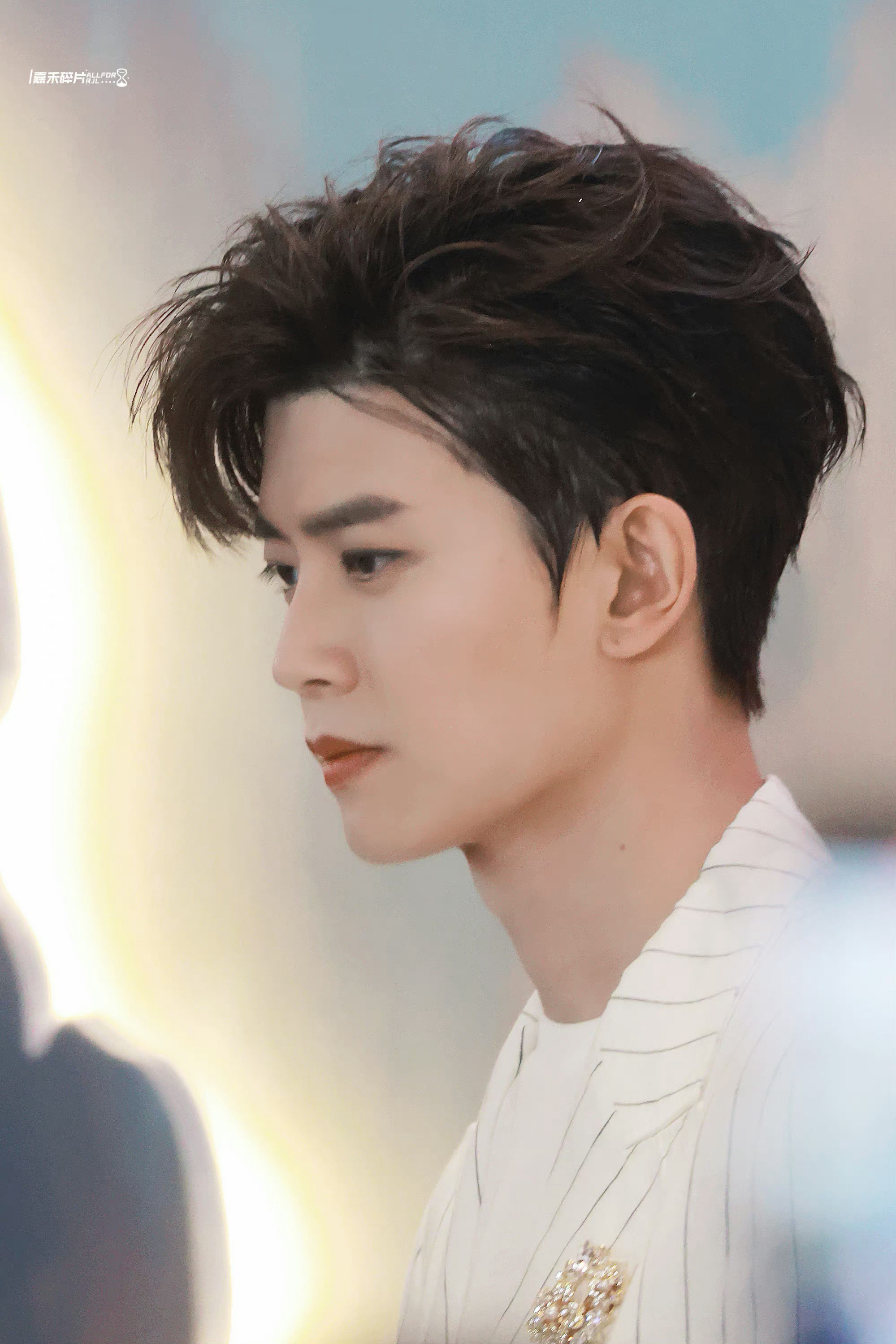 任嘉伦 𝗛𝕚· ฅ任嘉伦💐ᐝ¹⁹⁸⁹.⁰⁴¹¹每想你一次，我院子里的星星便