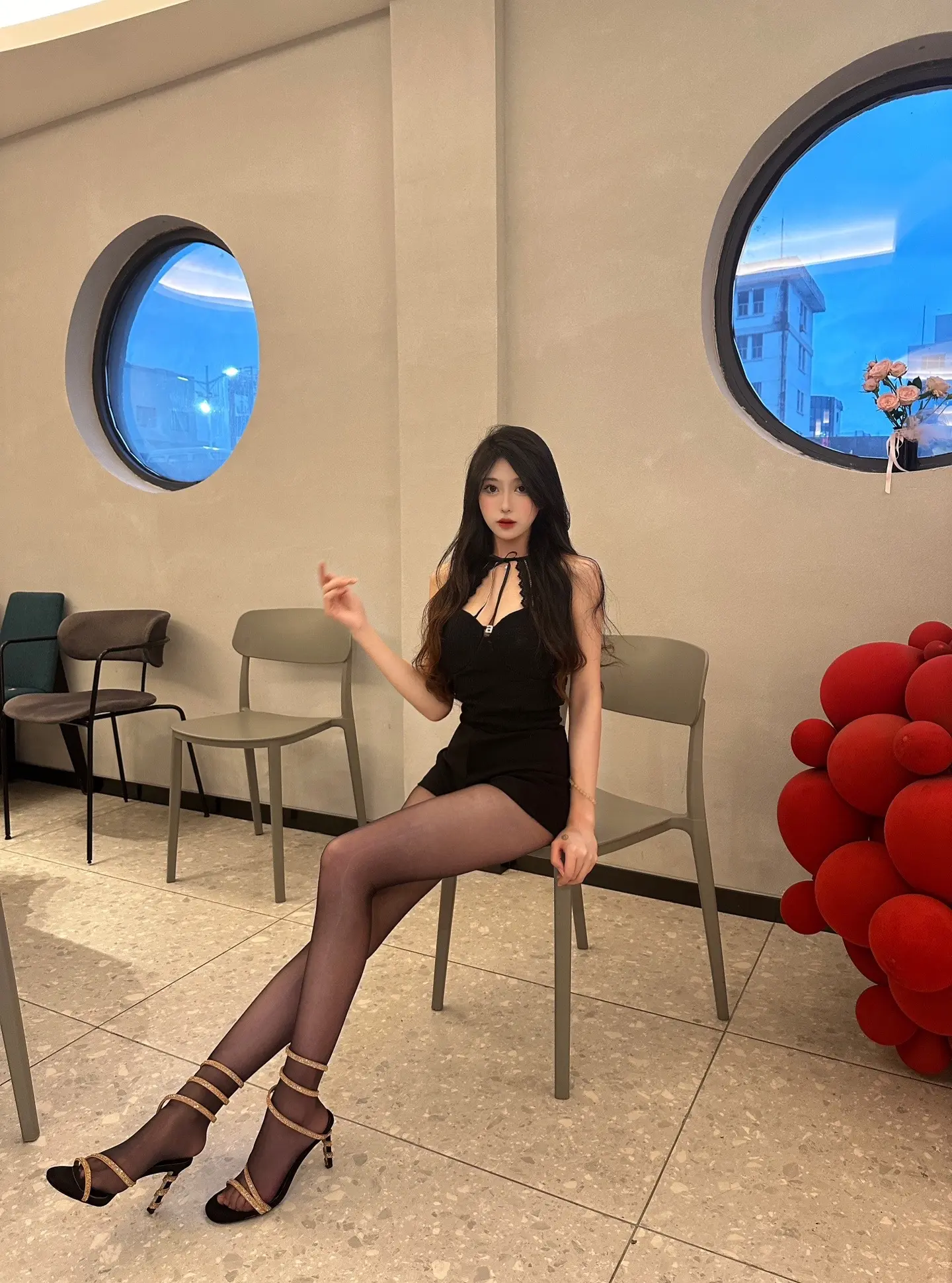 姐姐统治世界。