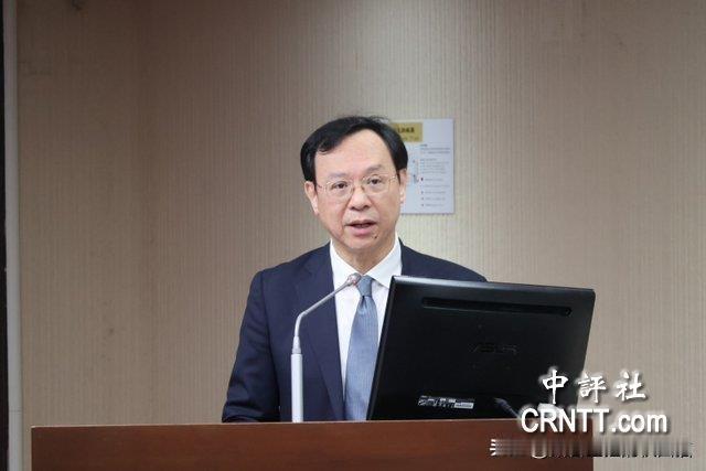 石崇良急帮沈伯洋灭火：“社区发放毒品”是曲解，减害计划被政治口水淹没了！

台北
