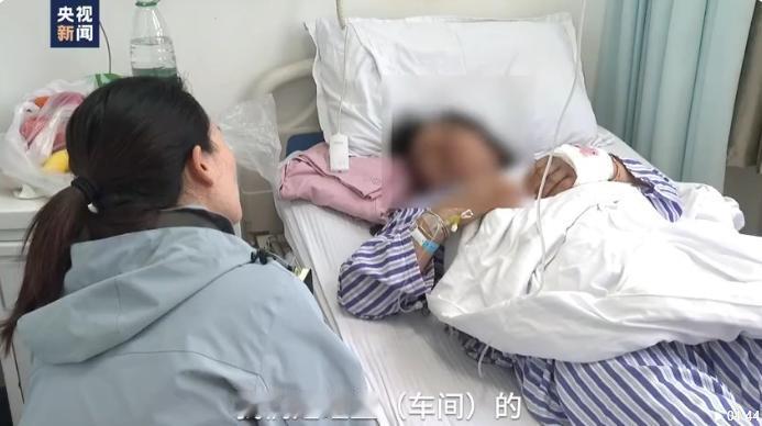 太揪心了！浏阳烟花厂突发爆炸，亲历者：刚听见响，就被砖头砸倒在地！
 
5月4日