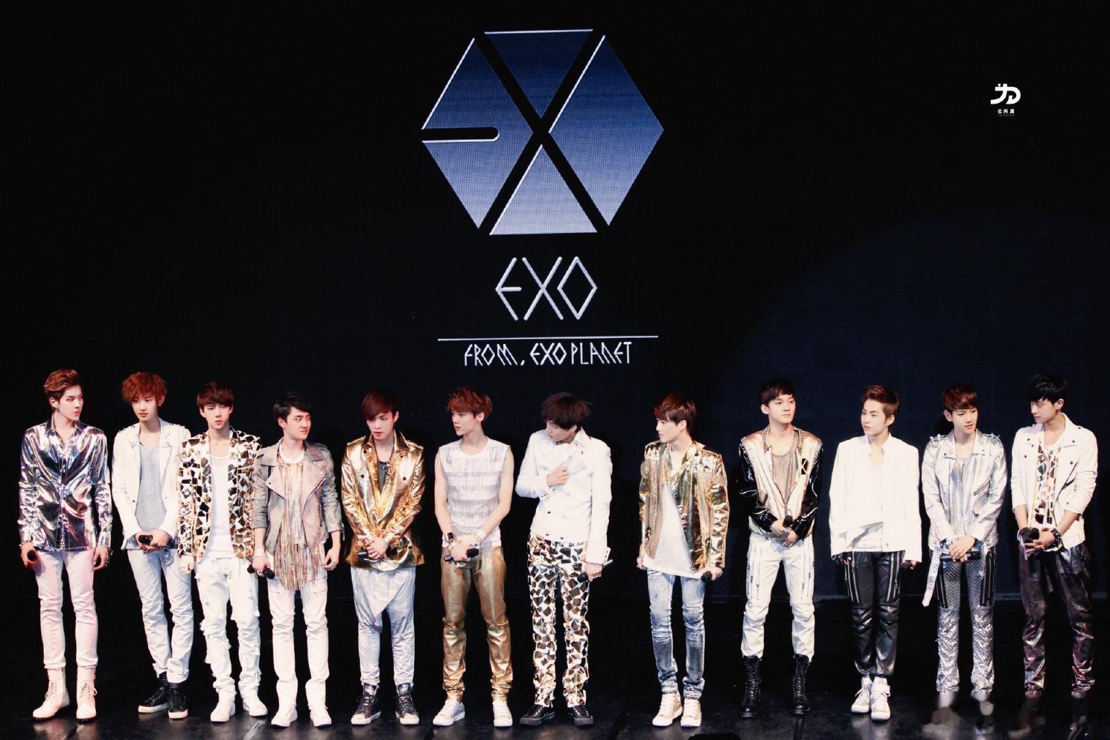 #邓为站姐发了EXO#刻在DNA里的年龄排序[允悲][允悲]我们都长大了，但我记