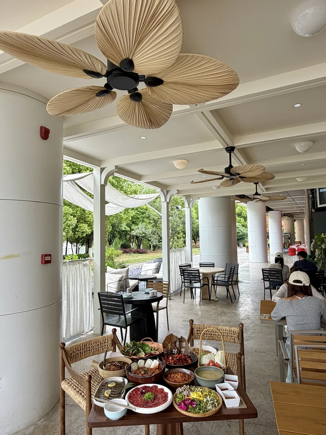 不是意大利！！真的在长沙！！湖边氛围小馆……