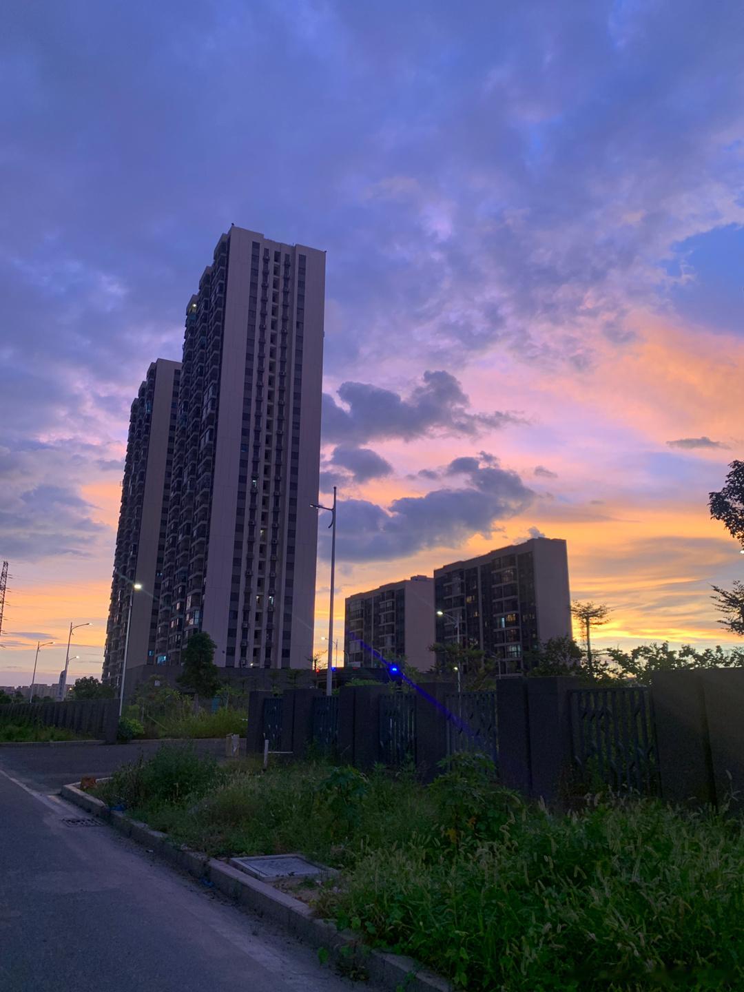 INFJ14172｜分享广东汕头台风前两天的夕阳！（这是要刮多大的台风啊这么漂亮