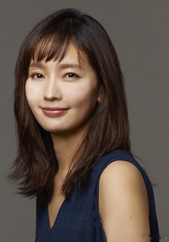 【演员中村友理去世】14日，据日媒，演员中村友理因直肠癌于9月1日去世，年仅44